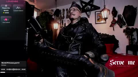 Snapshot of allanhurtss chatting on May 2026 06:37:01 PM online show from May 2026 06:37:01 PM