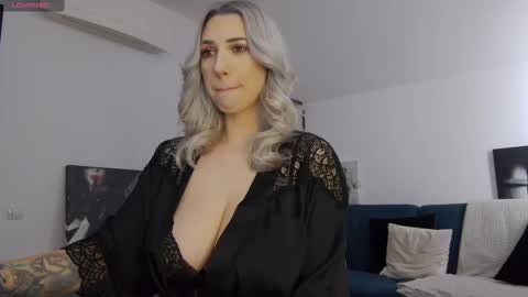 A day u didnt smile is a lost day online show from February 2025 08:55:02 AM