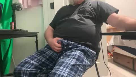 Allergictolove online show from October 2025 11:17:02 PM