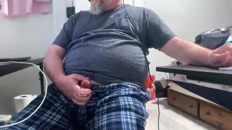 Allergictolove online show from February 2026 08:27:02 PM