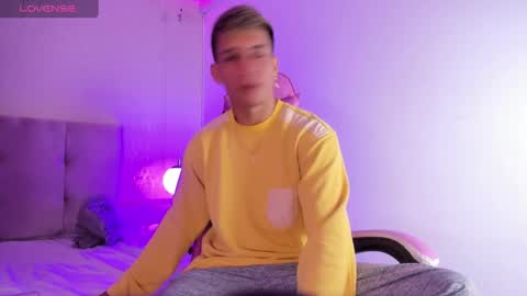 Snapshot of allexcano chatting on December 2024 07:22:01 PM Allex online show from December 2024 07:22:01 PM