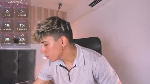 Snapshot of allexcano chatting on February 2025 06:43:02 PM Allex online show from February 2025 06:43:02 PM