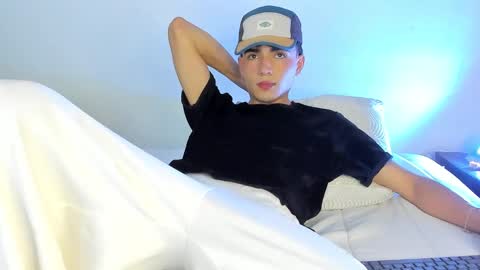 Allex online show from October 2025 11:58:01 PM