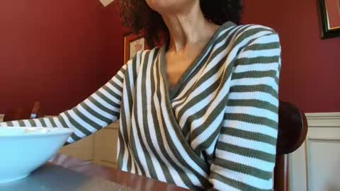 wishlist on bio online show from November 2025 06:08:01 PM