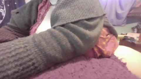 Snapshot of alli_kat78 chatting on January 2025 06:56:01 PM Alli Kat online show from January 2025 06:56:01 PM