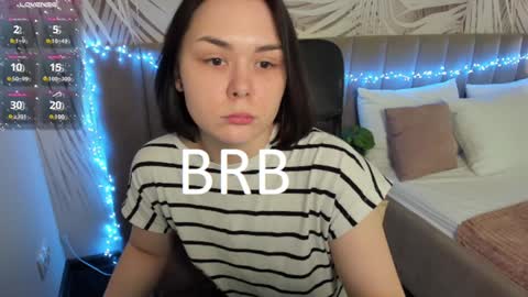 Snapshot of alli_zi chatting on January 2025 02:04:01 AM Blair online show from January 2025 02:04:01 AM