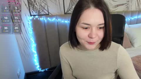 Snapshot of alli_zi chatting on February 2025 05:50:02 AM Blair online show from February 2025 05:50:02 AM