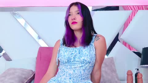 Allicia online show from January 2025 07:13:02 PM