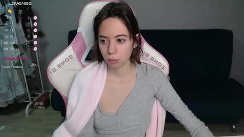 alice online show from October 2025 12:43:01 AM