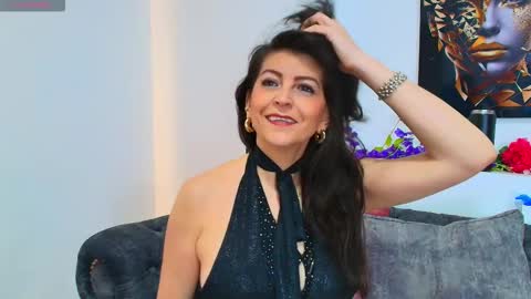 Aliie  online show from September 2025 11:54:01 AM