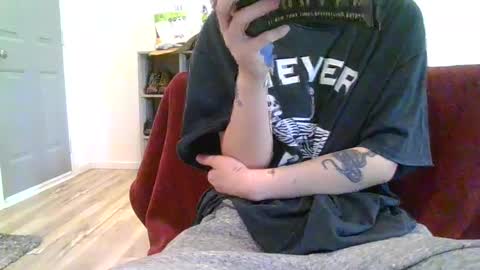 alliebearx online show from January 2025 09:47:02 PM