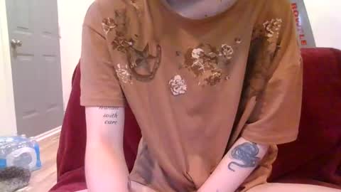 alliebearx online show from February 2025 08:08:02 PM