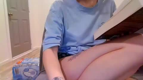 alliebearx online show from February 2025 07:26:01 AM
