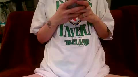 alliebearx online show from March 2025 09:00:01 AM