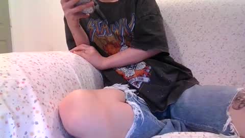 alliebearx online show from March 2025 12:51:01 AM