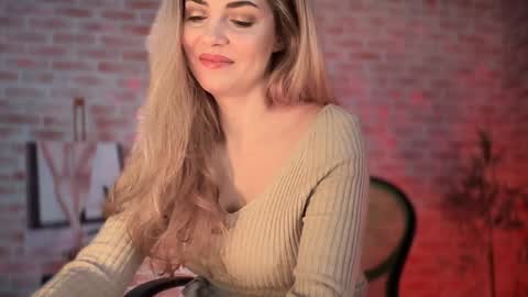 Allie online show from December 2024 06:12:02 AM