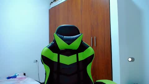  Alisson online show from December 2024 04:59:02 AM