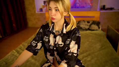 Allison online show from February 2025 09:05:02 PM