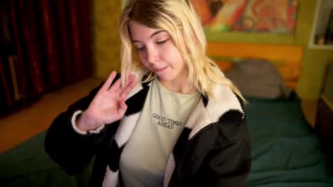 Allison online show from October 2025 09:04:01 PM