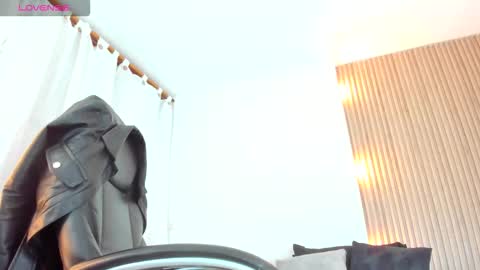 allison_fosther online show from November 2025 02:14:02 AM