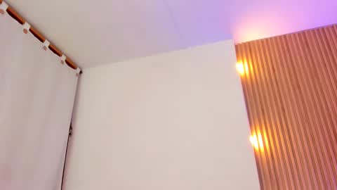 allison_fosther online show from February 2026 04:12:02 AM