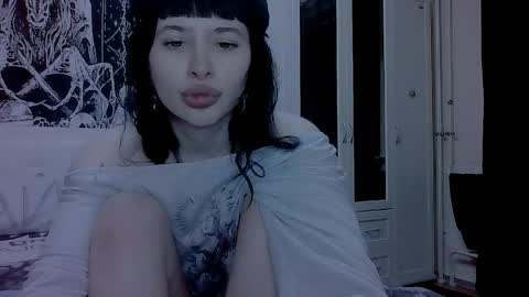 Alis online show from April 2026 08:34:01 PM