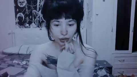 Snapshot of allisondeetz chatting on May 2026 03:19:02 PM Alis online show from May 2026 03:19:02 PM