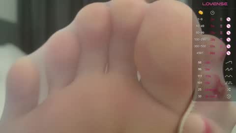 allisonmoonlight online show from September 2025 12:50:01 PM