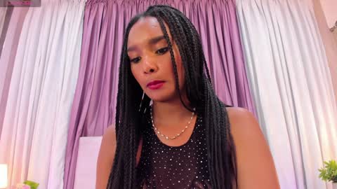 Snapshot of allisonn_bell chatting on January 2025 11:02:02 PM Allison online show from January 2025 11:02:02 PM