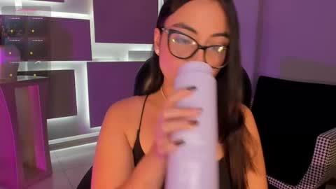 Allison Rogers online show from October 2025 02:11:02 AM