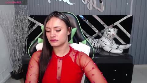 Allisson online show from January 2025 06:47:01 AM