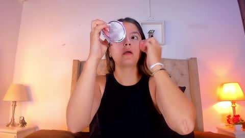 Snapshot of allisson_m chatting on February 2026 12:01:02 PM allisson online show from February 2026 12:01:02 PM