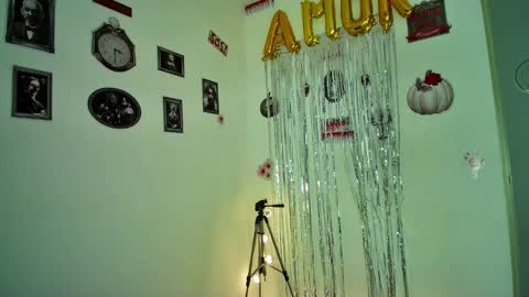 Snapshot of allisson_rose chatting on October 2025 06:34:01 AM Alli online show from October 2025 06:34:01 AM