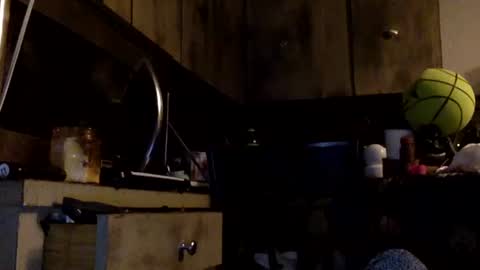 allitrunnin online show from December 2025 01:44:02 AM