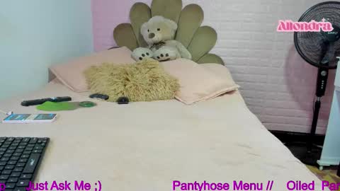 allondra online show from September 2025 08:56:01 PM