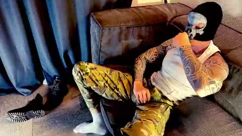 Justin online show from December 2024 06:00:02 PM