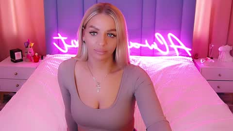 AlwaysHot online show from January 2025 06:10:01 AM