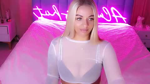 AlwaysHot online show from November 2025 02:45:02 AM