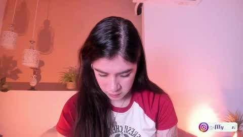 Ally  online show from September 2025 10:32:01 PM