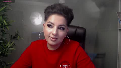         online show from January 2025 09:13:01 PM