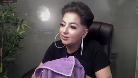         online show from January 2025 11:24:01 PM