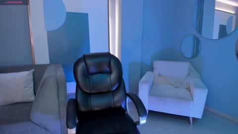 Alisson online show from February 2025 07:38:02 PM