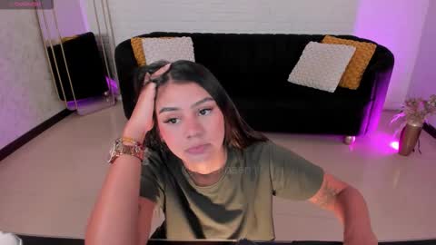 Alisson online show from October 2025 10:25:01 AM