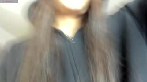 Alisson online show from November 2025 10:07:01 AM