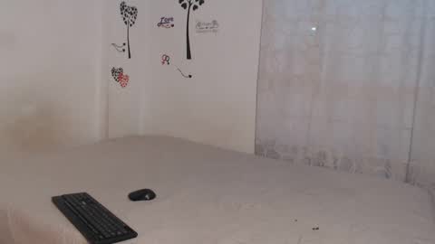 Allyka online show from December 2024 10:40:01 PM