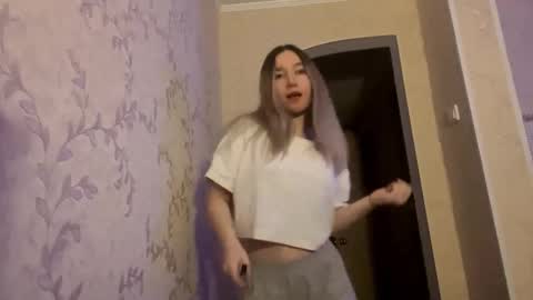 Snapshot of allynmckinnell chatting on February 2026 02:46:01 PM Trisha online show from February 2026 02:46:01 PM