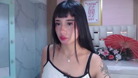 Allysa  online show from December 2025 08:16:02 PM