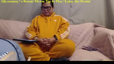 Allyssamay online show from November 2025 03:23:02 AM