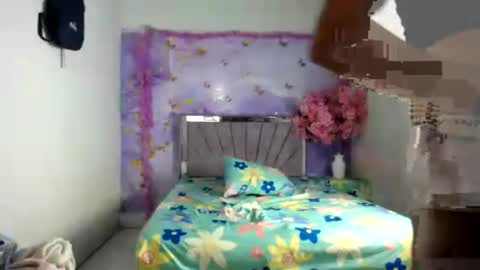 Snapshot of alma199 chatting on July 2026 01:58:33 AM alma199 online show from July 2026 01:58:33 AM