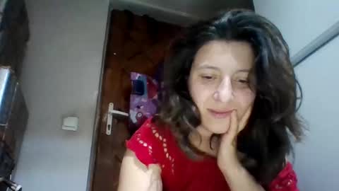 Snapshot of alma_amy chatting on January 2025 11:29:01 PM Alma online show from January 2025 11:29:01 PM